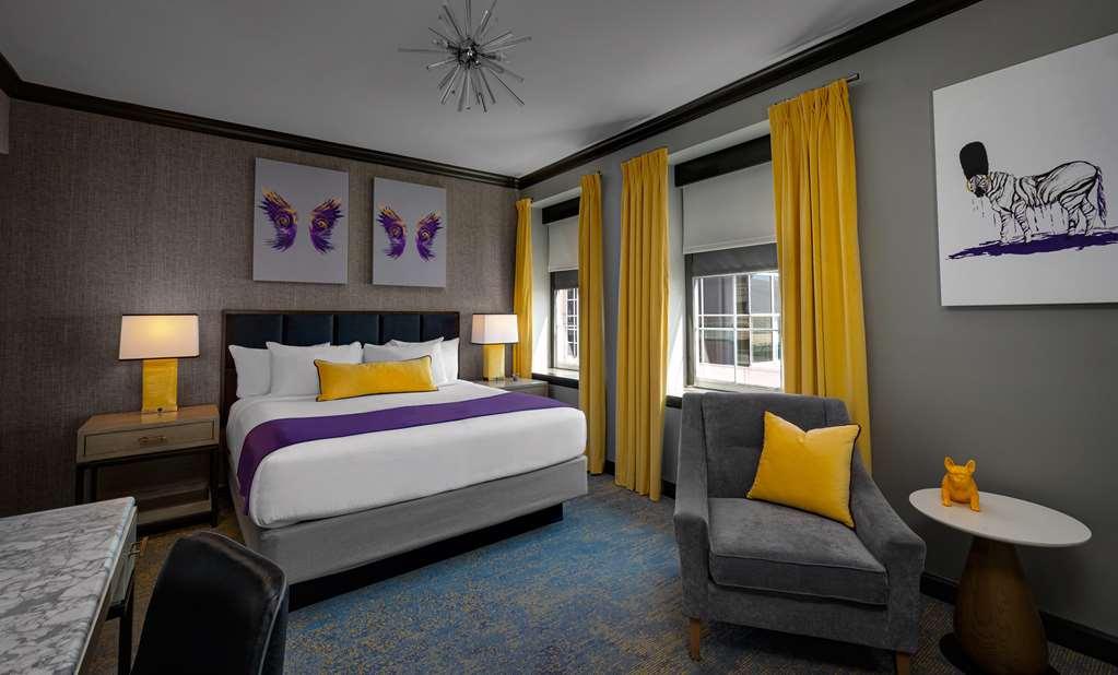 The Admiral Hotel Mobile Room photo